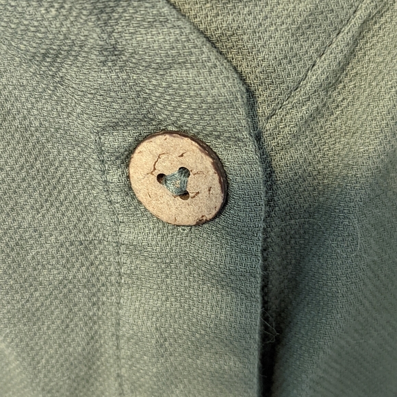 Ten Tree Market Shirt, Agave Green, Large - Picture 4 of 6
